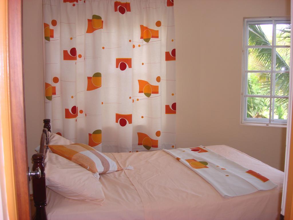 كاسترايْزْ Bayside Villa St. Lucia الغرفة الصورة