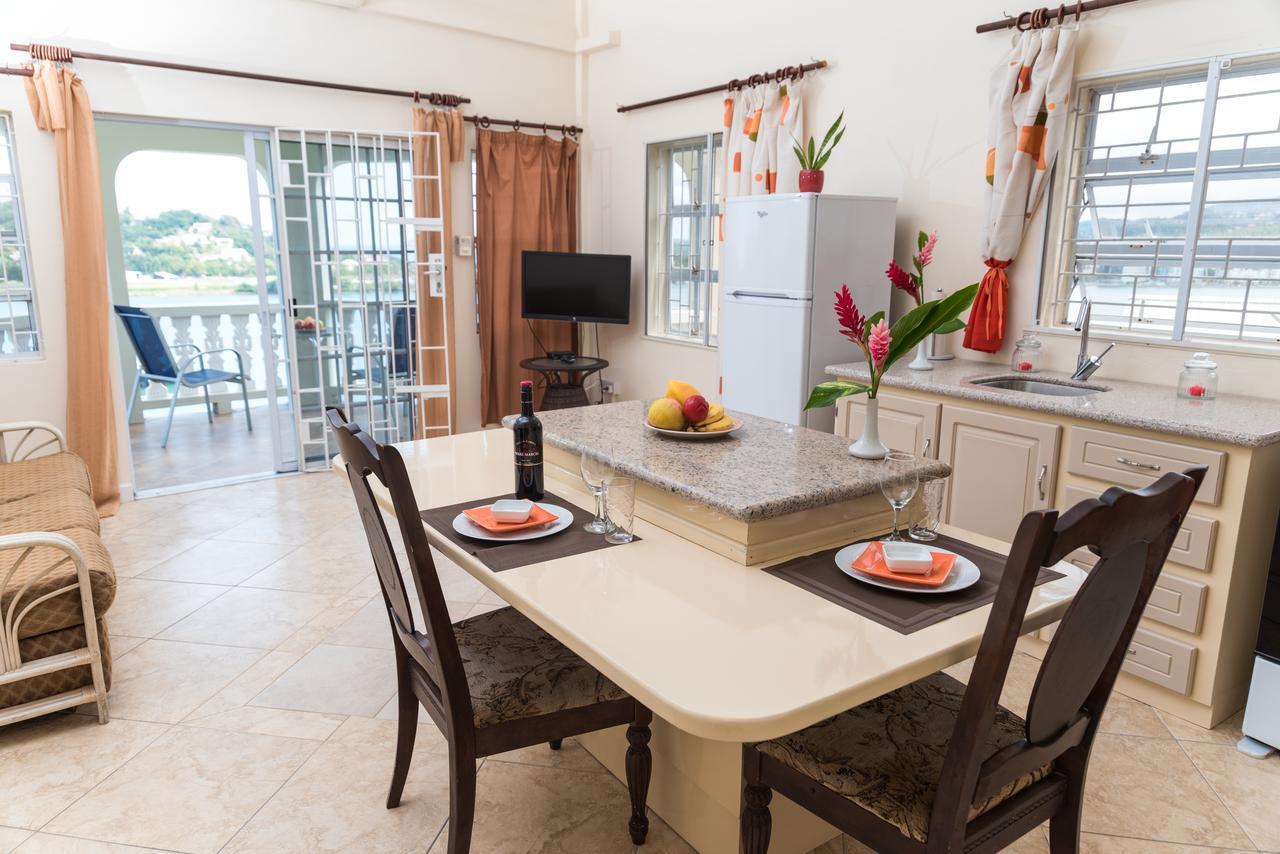 كاسترايْزْ Bayside Villa St. Lucia المظهر الخارجي الصورة