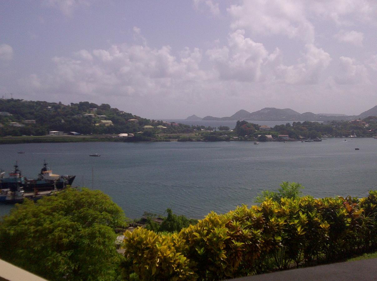كاسترايْزْ Bayside Villa St. Lucia المظهر الخارجي الصورة